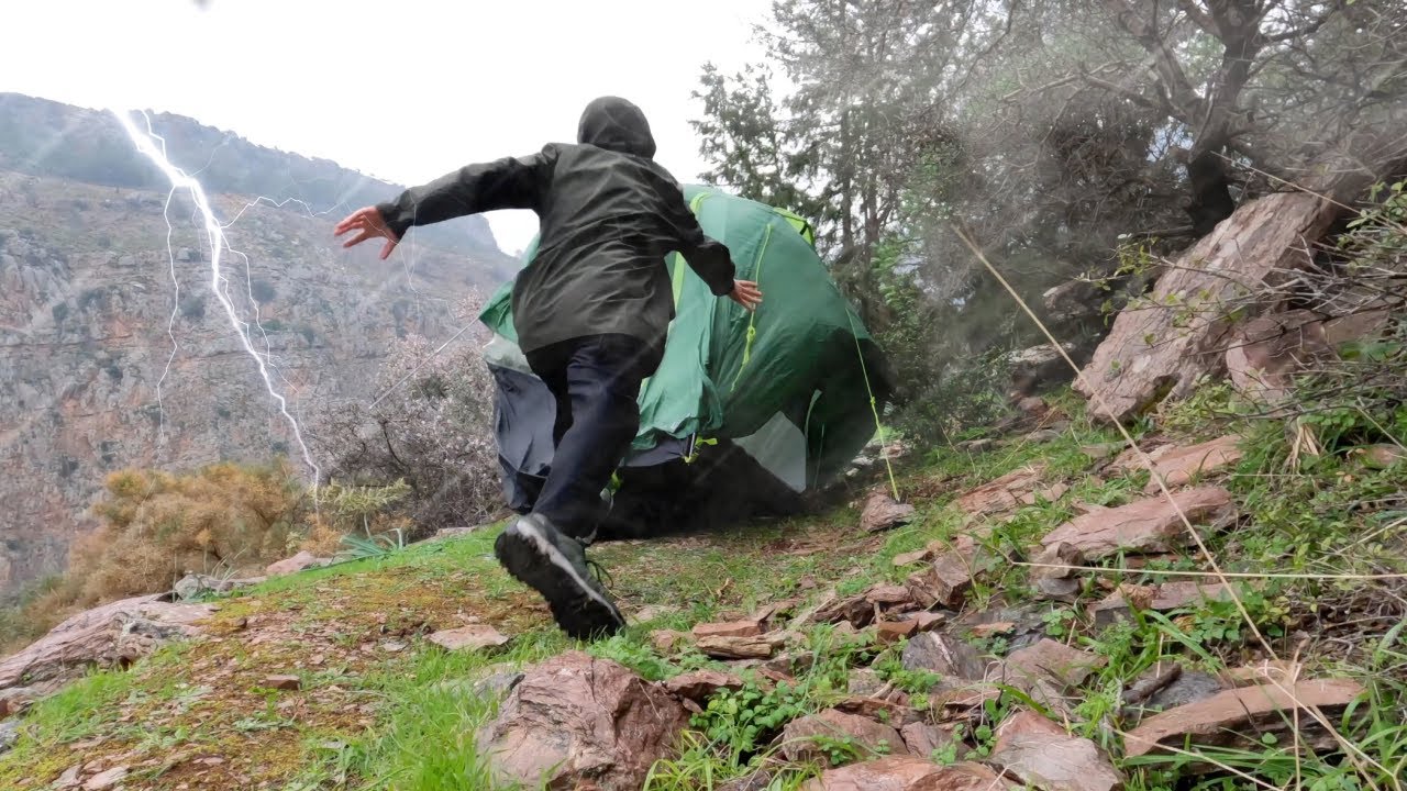 Surviving the Storm: Solo Camping in Heavy Rain