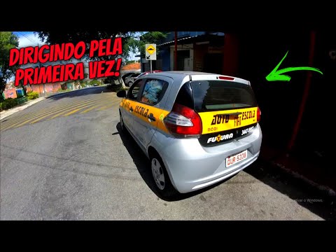 DIGIRINDO PELA PRIMEIRA VEZ O CARRO DA AUTO ESCOLA | APRENDA A DIRIGIR ...