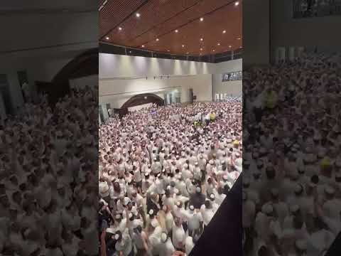 הקפות שניות בישיבת הר המור 