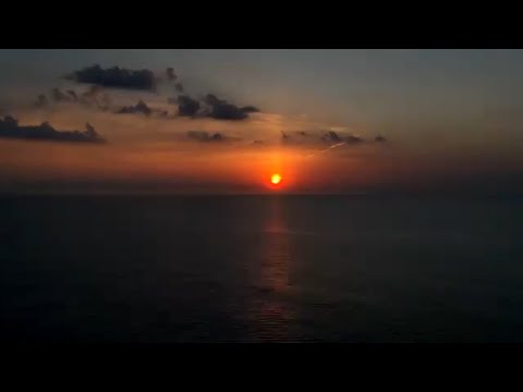 Timelapse of the Solar Eclipse today, June 10 from the top of a building in New York City.