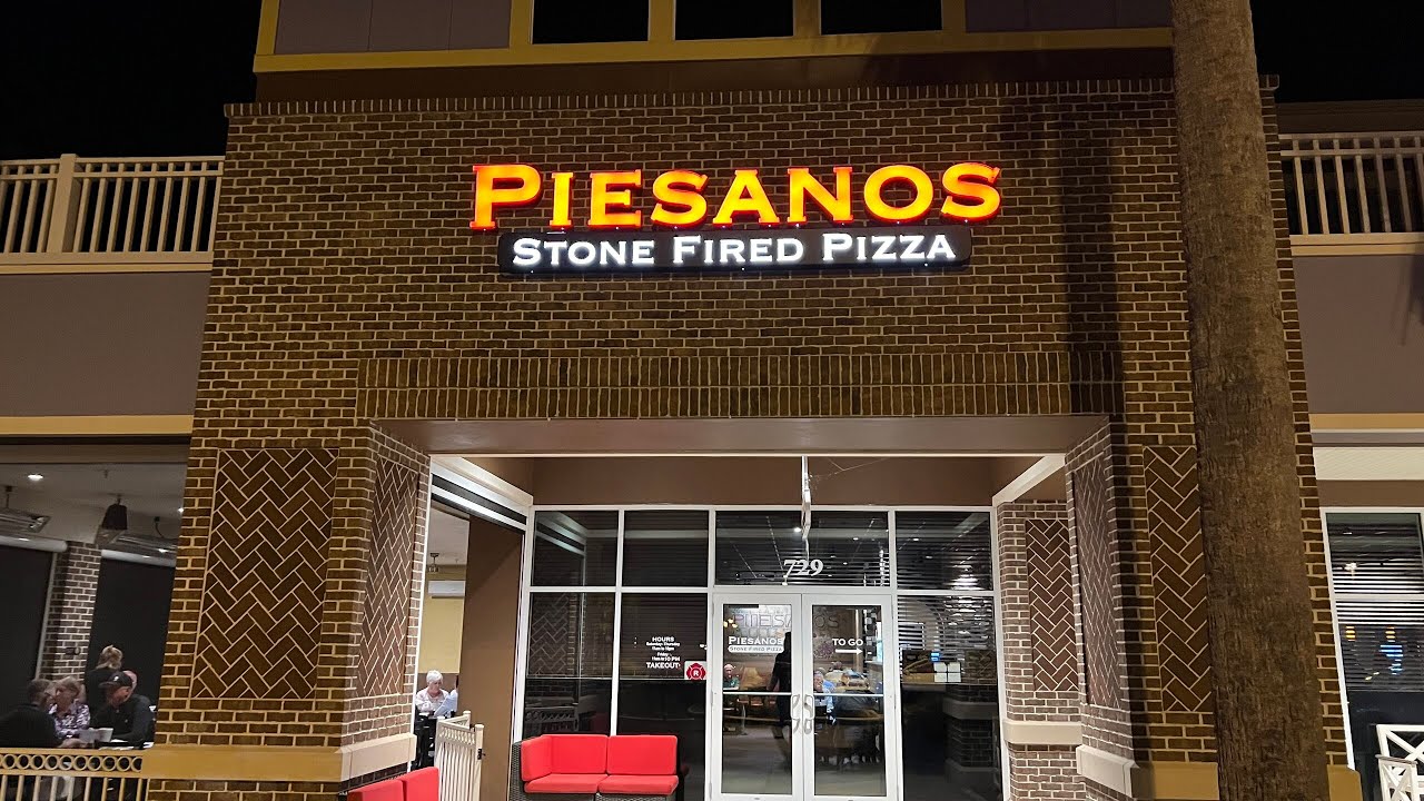 We Tried Piesanos in The Villages, Florida Near Brownwood Paddock