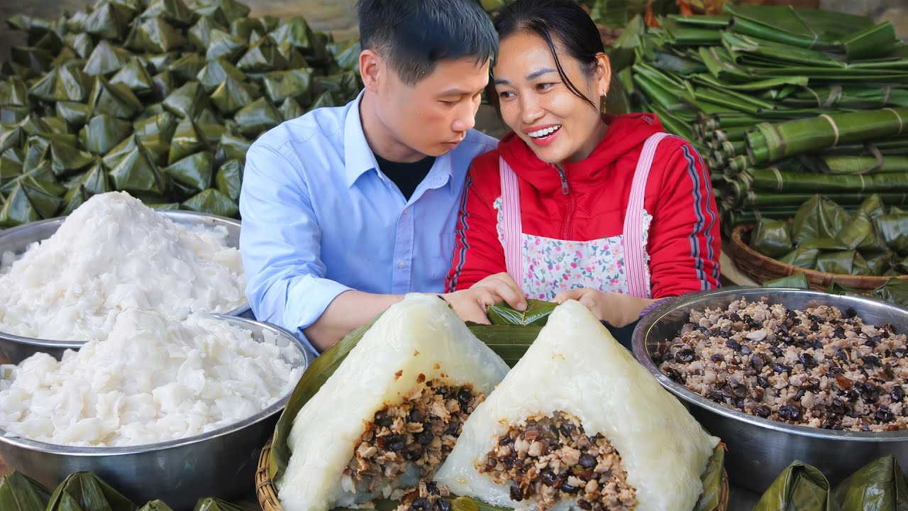 Handmade Pyramid Rice Dumplings — Ancient Recipe Perfect for Market Selling with Small Family