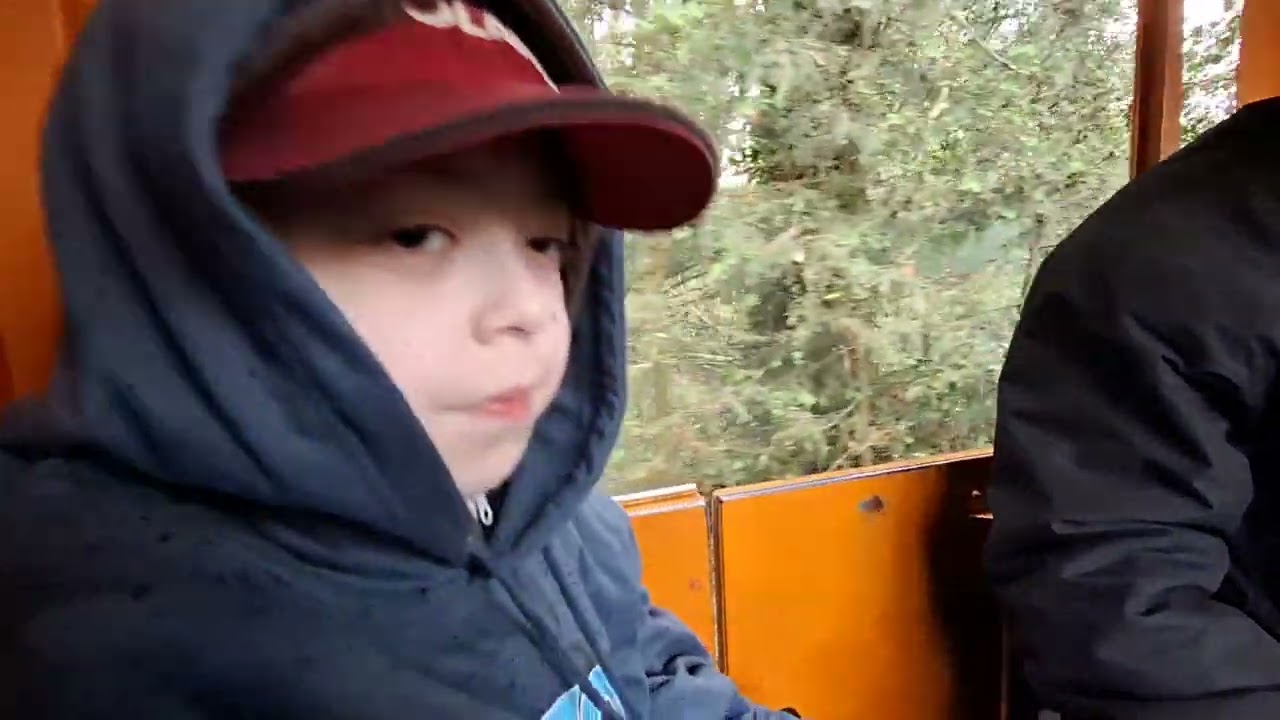 cvideo thomas land thomas ride orange carriages 2