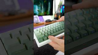 GMK67 sounds as good as my Higround 🤯 #keyboardsounds #keyboard #keyboardasmr #tech