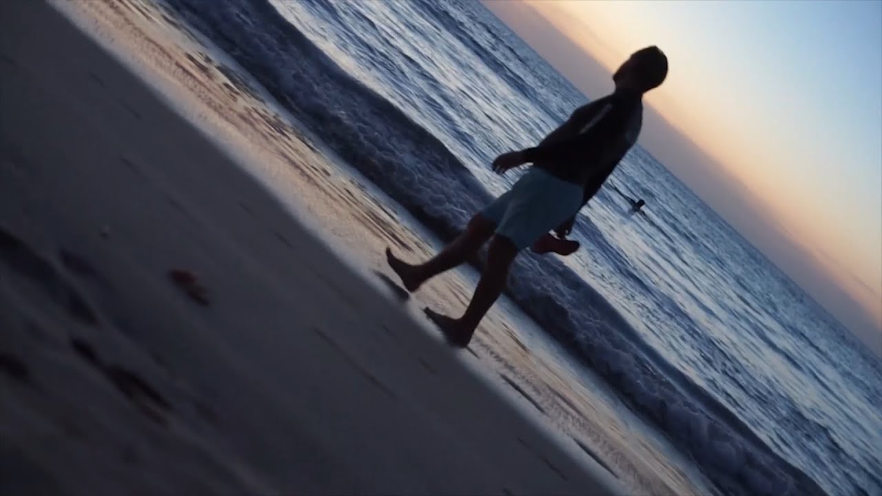 Gerebek Pulau Bali!! (Compilation) by Monsoon Ejuice.