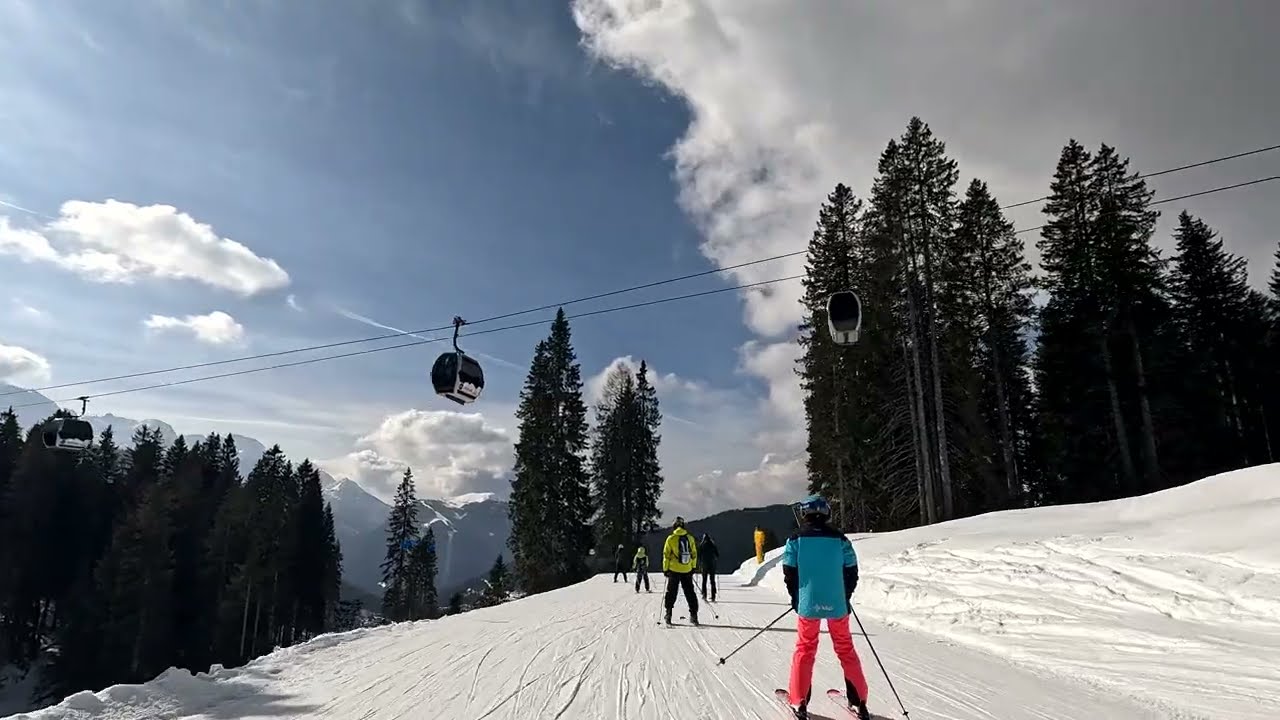 Madonna di Campiglio w Val di Sole: trasa 50-niebieska, 53-czerwona, 56-niebieska i 85-niebieska