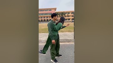 Huy Quần Hoa làm ảnh thành video lãng mạn cho đôi bạn trẻ