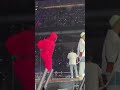 【BTS】スーパーツナのスポをするテテ