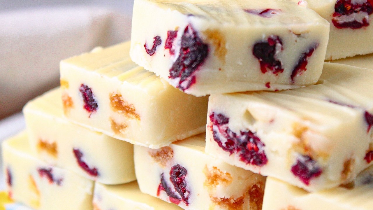 COMO FAZER FUDGE DE CHOCOLATE BRANCO | DERRETE NA BOCA | FAÇA E VENDA