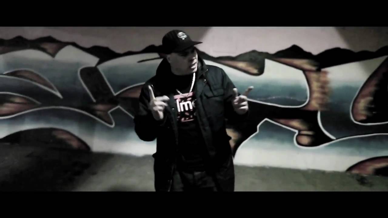 Whitedogg ft Clifton - Uitweg