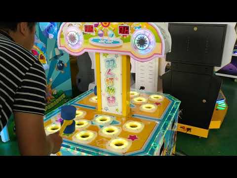 2 players Whack-a-Mole hammer hitting game machine