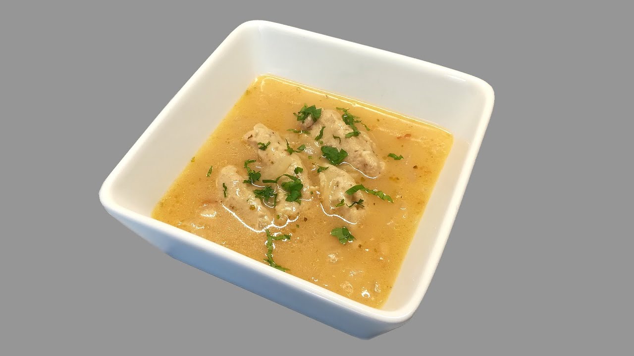 Staročeská cibulačka s drožďovými noky recept