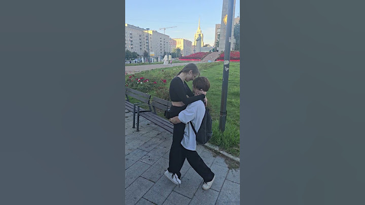 Вот так надо на руках носить свою девушку