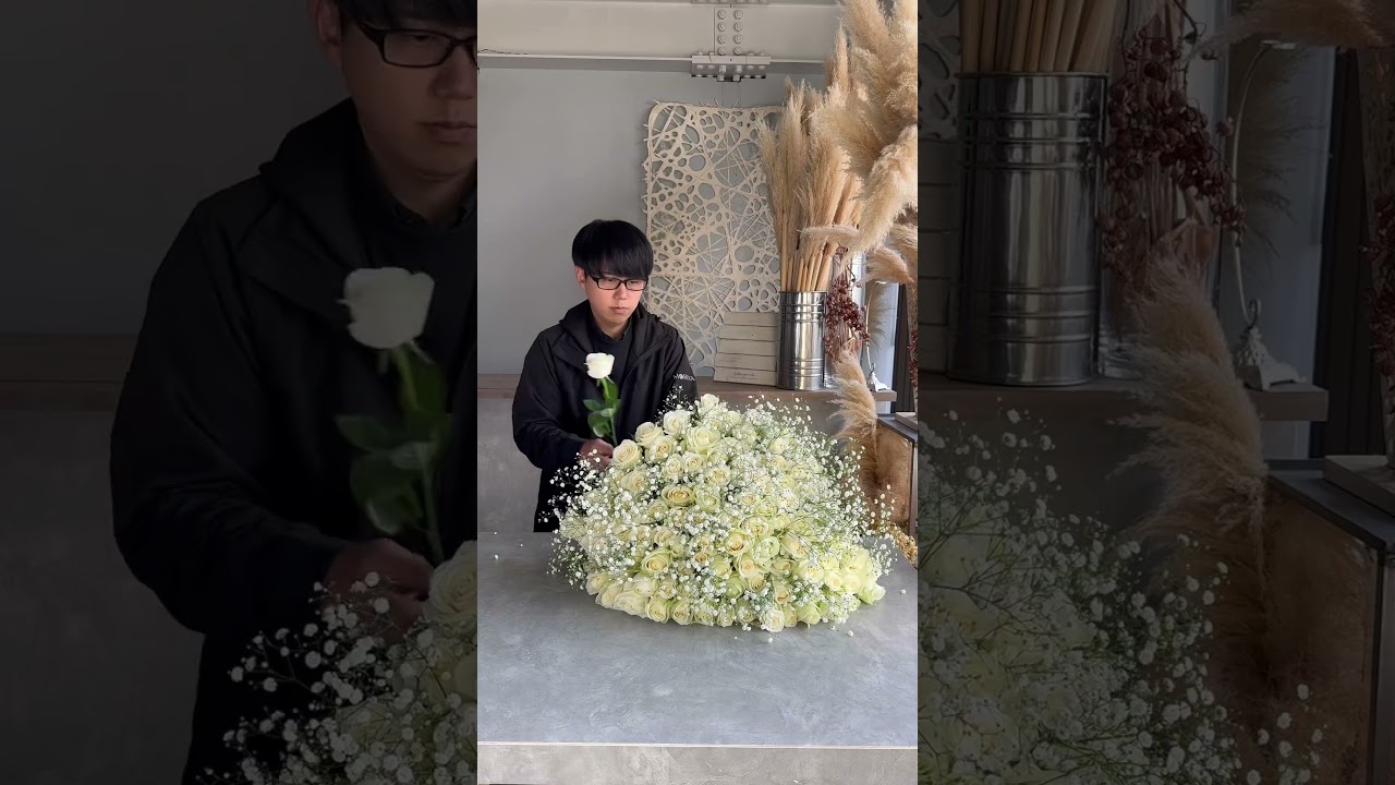 ラブストーリーを生み出す白いバラ108本とかすみ草の花束でプロポーズ　#バラ #花束 #プロポーズ #花屋