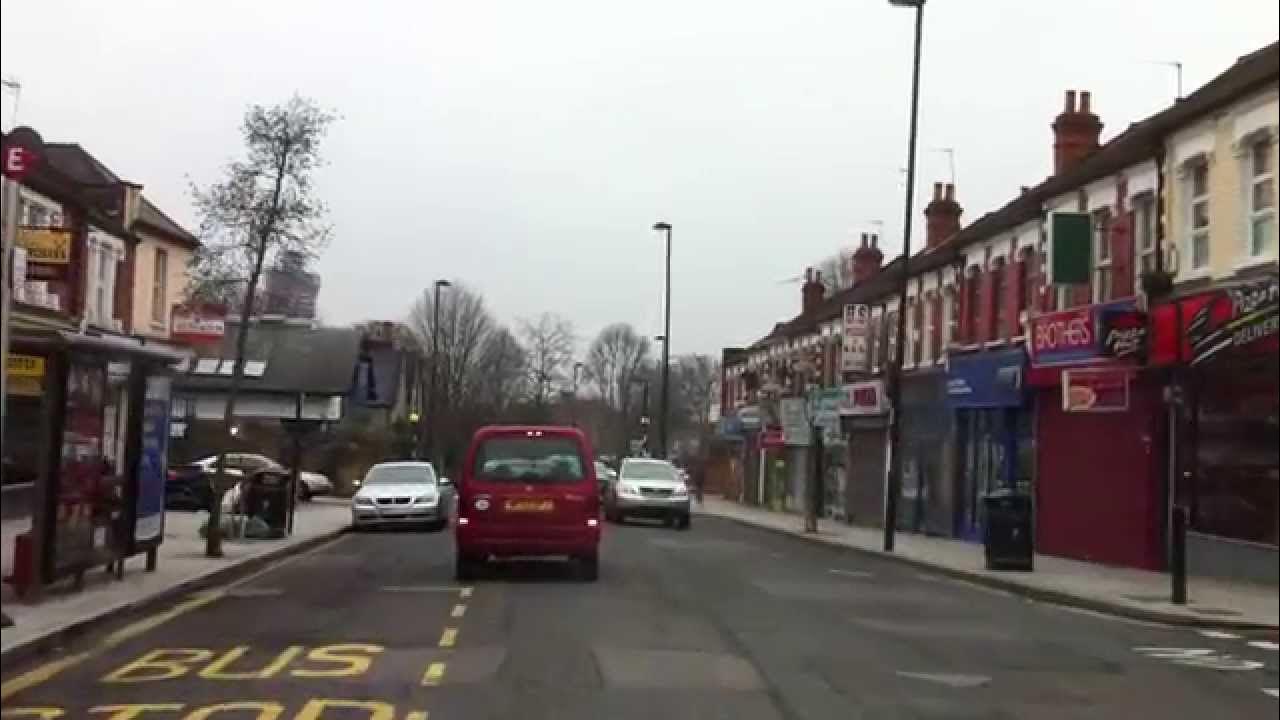 London streets (150.) The Grove (W5) Heathrow Clockhouse Lane