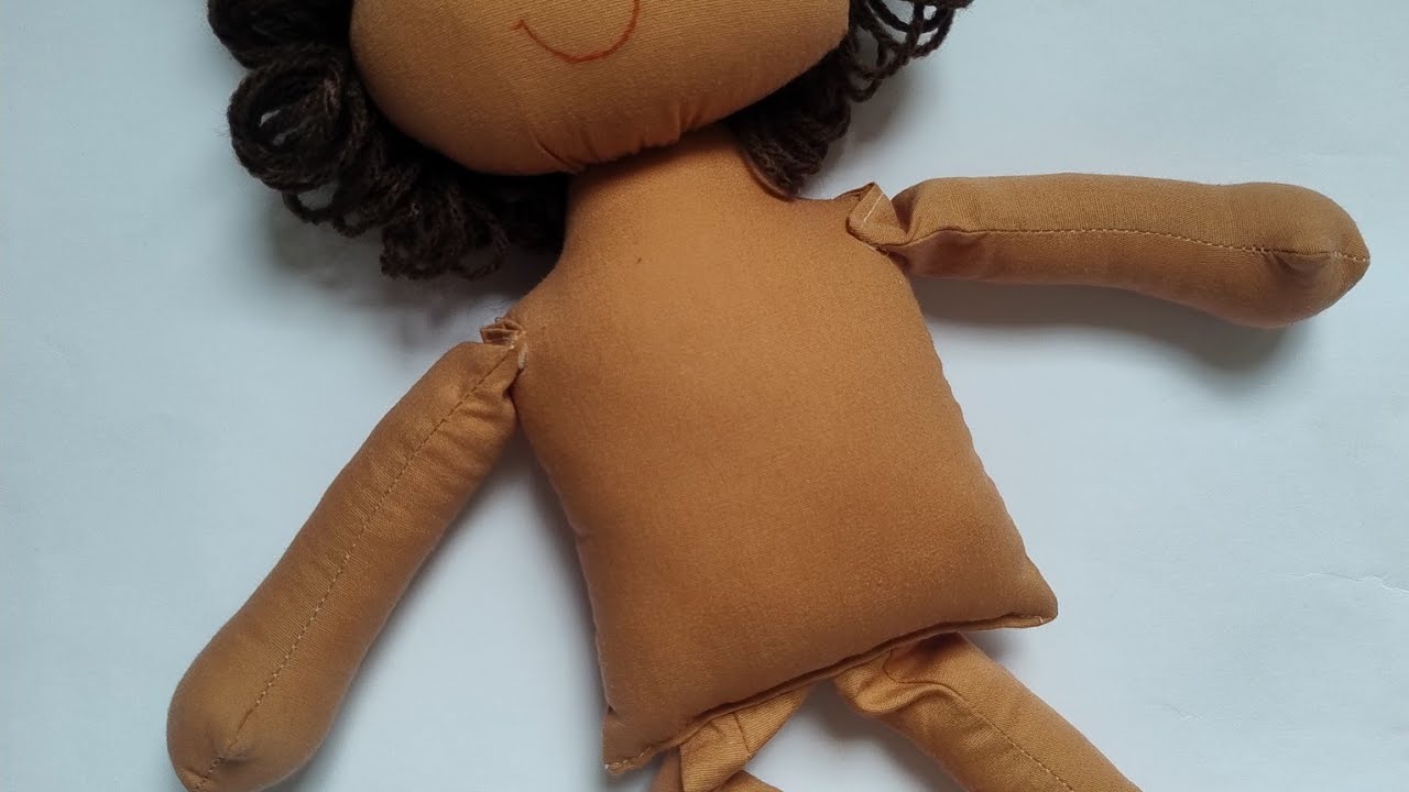Como fazer a boneca Corina de 38 cm , fácil de fazer!