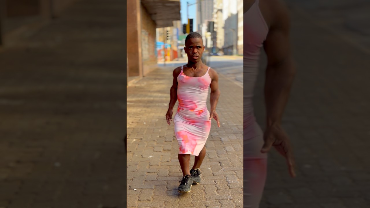 Love at first sight 😂 Comedy Parody #funny #comedy #shorts #fyp #viral #shortsfeed #humour