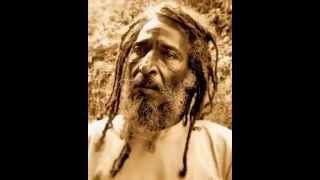 Documentary Portrait Photographs of Individuals within the Rastafari Movement