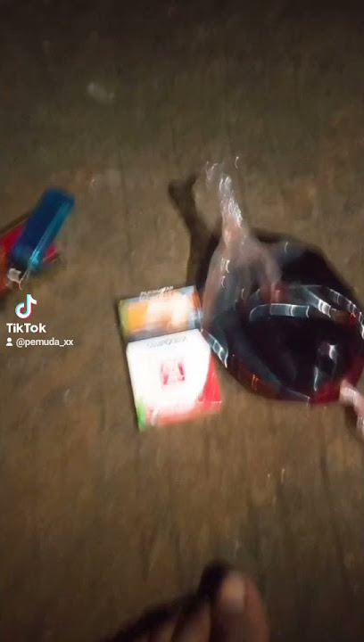 TIKTOK STORY WA' ANGGUR MERAH🍷