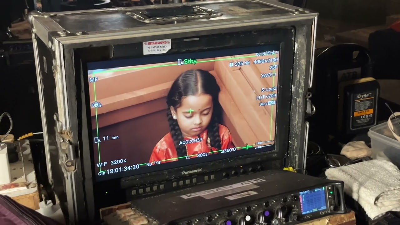 शुटिंग करताना वेदुची गंमत 🤪 