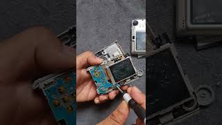 Sony DSC-W35 7.2 Megapixel Cyber-Shot Teardown 