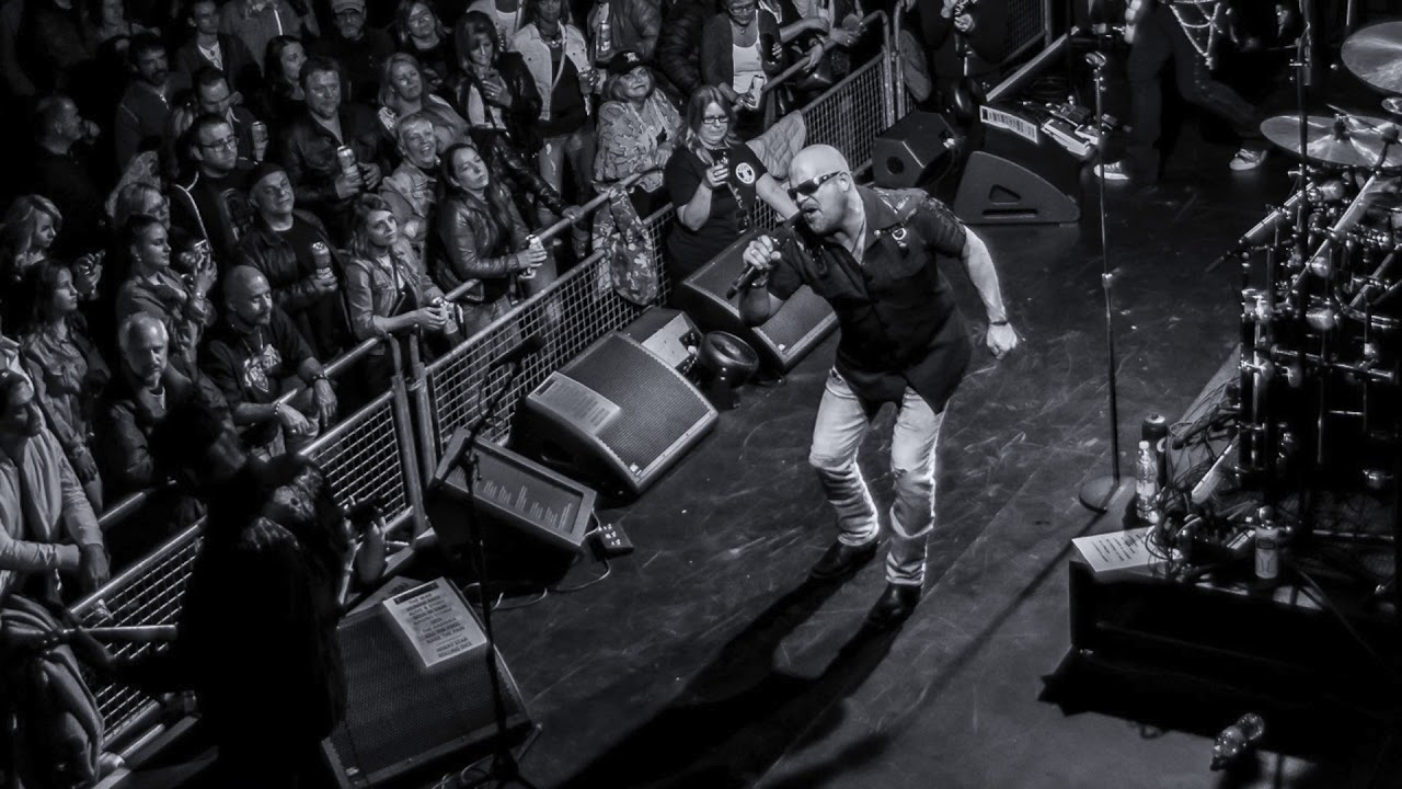 Stageprompters on stage