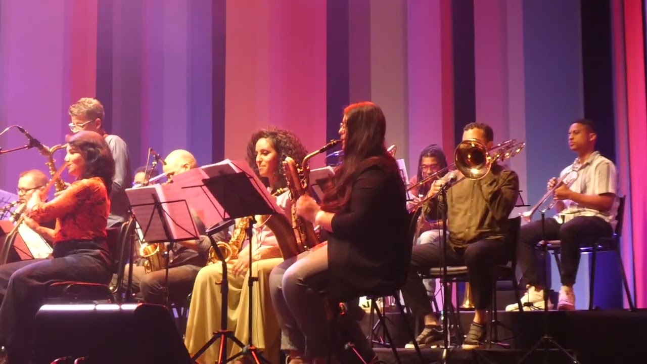 Dani \u0026 Debora Gurgel Big Band | DDG19 [Instrumental Sesc Brasil] (5/2025) 1