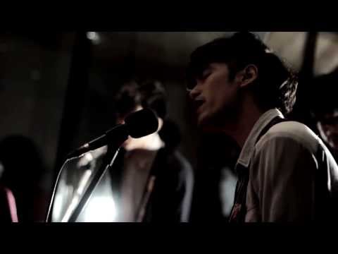 เพลง รักต้องสู้ ศิลปิน Summer Stop (OST.Carabao The Series / คาราบาว เดอะซีรี่ส์)