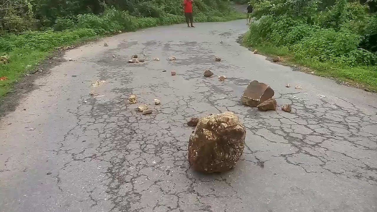 raasta roko aandolan in bavlat for maratha aarakshan