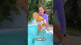 The XXL Pool Mix-up! ๐โโ๏ธ๐ #shorts #funny #summer The XXL Pool Mix-up! ๐โโ๏ธ๐ #shorts #funny #summer