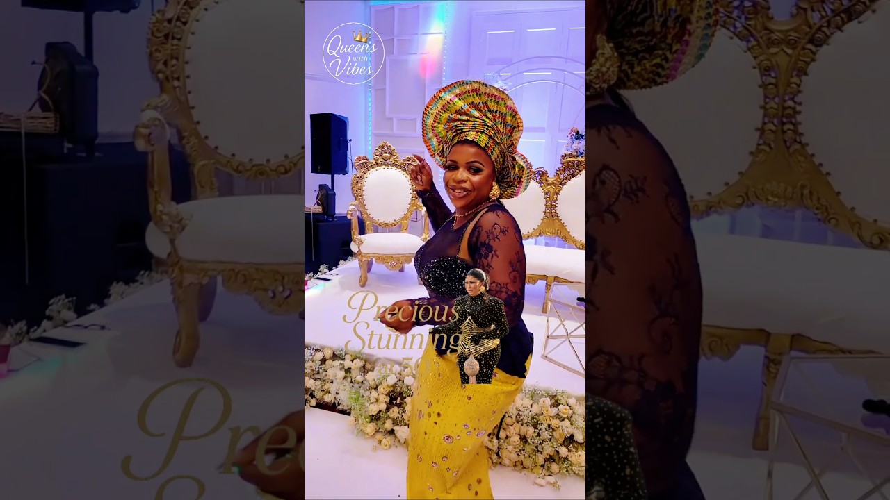 Serving looks while looking stunning ❤️💕 