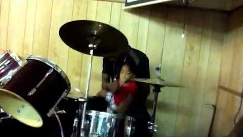 Baby on drums
