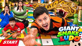 বিশাল সাপলুডু খেলতে গিয়ে ভয়ংকর অবস্থা! 😱🐍 | Giant Snake Ludu Game | Rakib Hossain screenshot 3