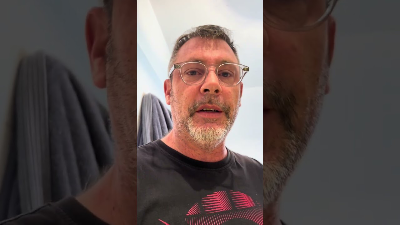 Rénovation d’un bac à douche résine avec Epodex 