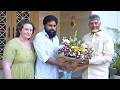 CM Chandrababu Naidu Visit to Pawan Kalyan's Hyderabad home | News Buzz