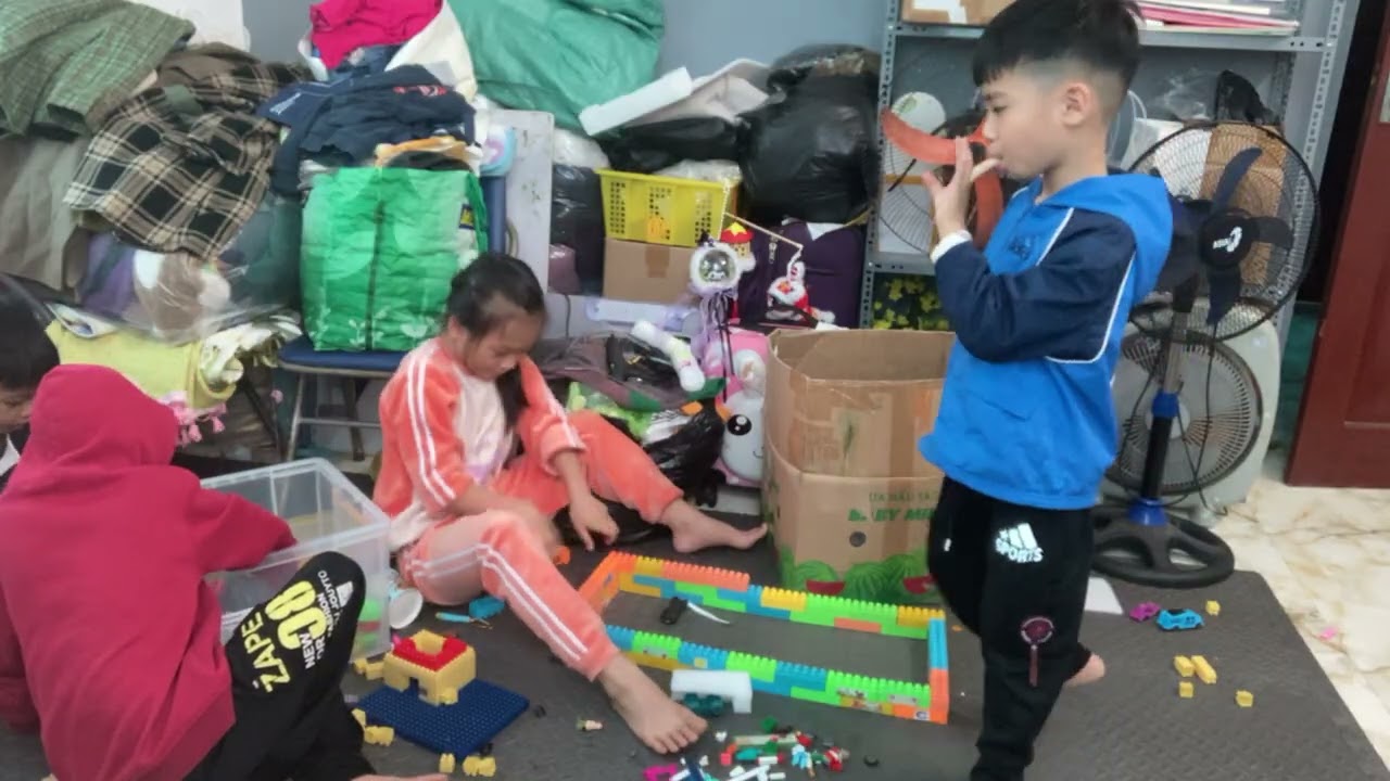 Reading Famous Literature in a Calm, Quiet Space IMG 03021