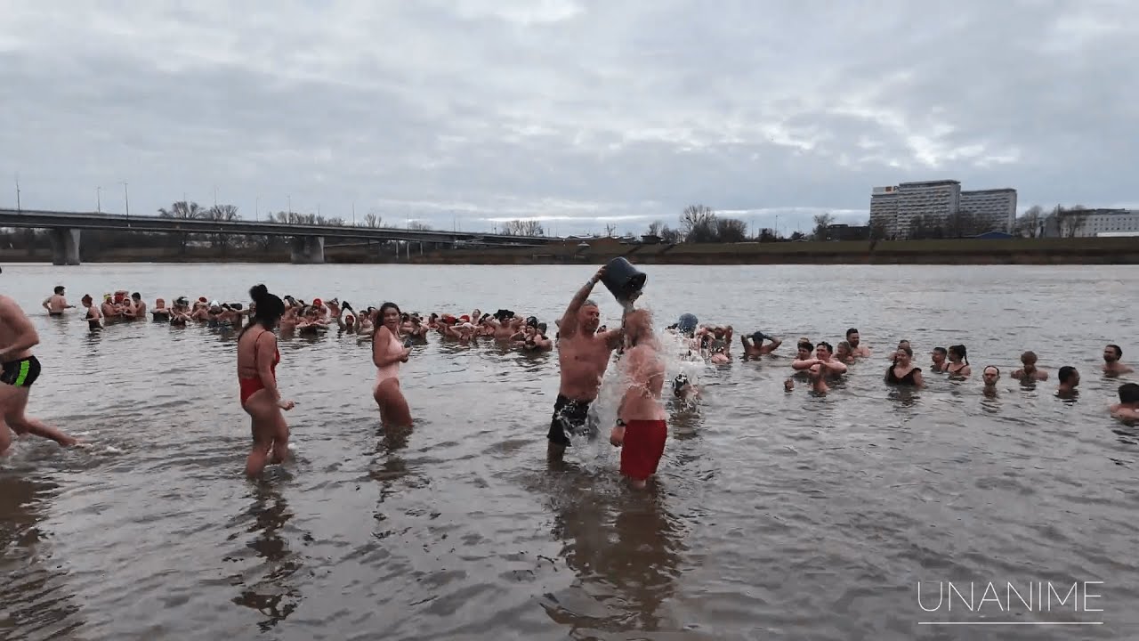 Szkolenie morsowania nad Wisłą 2025 Warszawa Plaża Saska Kępa – techniki, przygotowanie, porady.