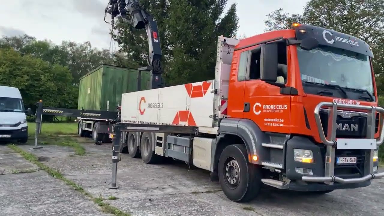 ‼️Loading 6,5 m container!💪🏻 power of crane!✅#power #construction #viralvideo #fyp #skills 