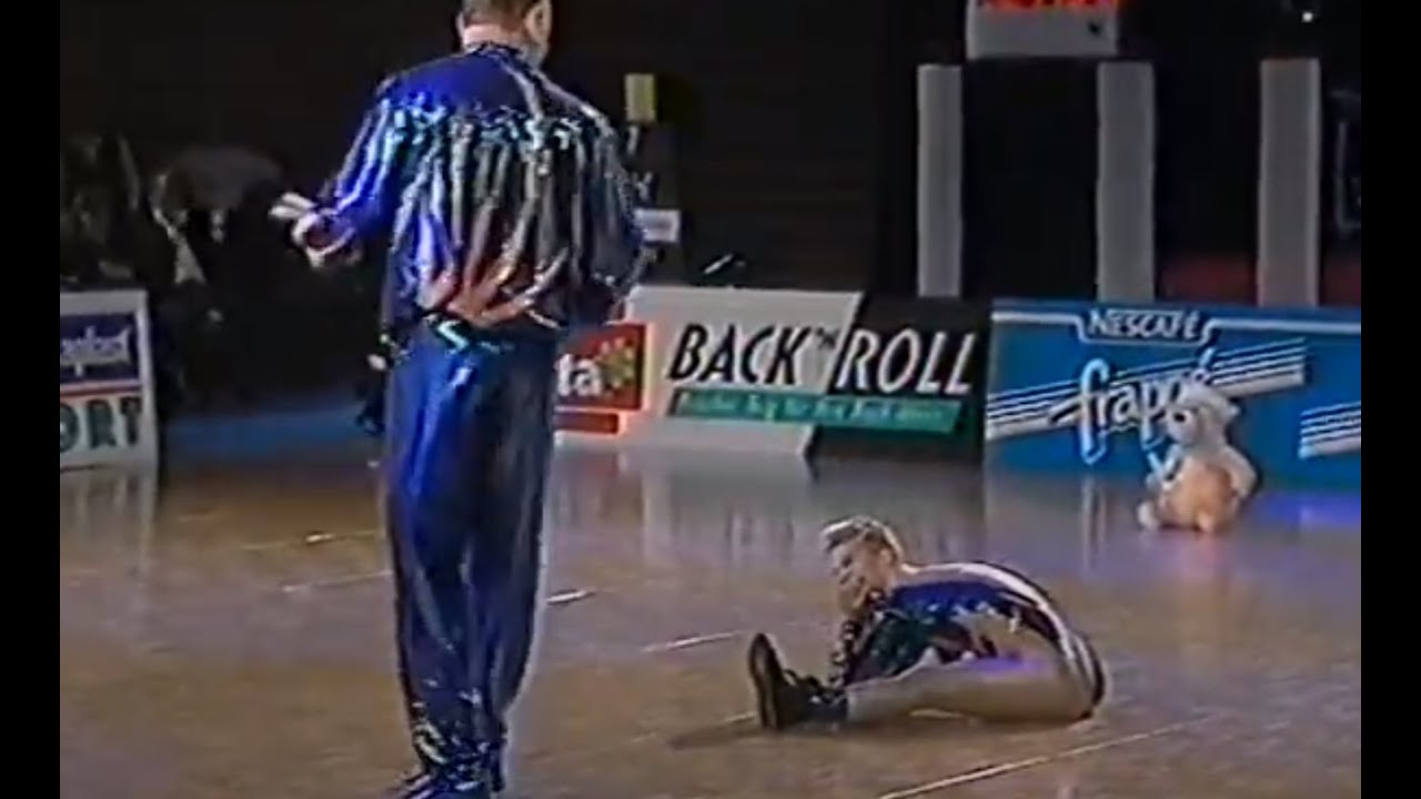 Girl dance in leotard! YouTube