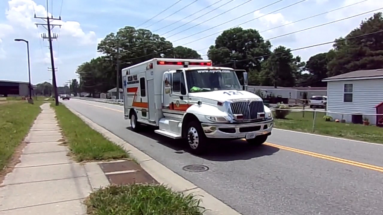 Ocean Park Volunteer Rescue Squad BRAND NEW Medical 121 Responding! 3