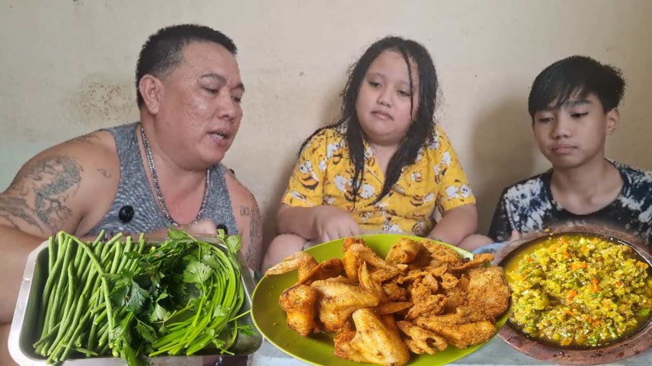 AYAM KULIT AYAM KRISPI SAMBE LALAPAN