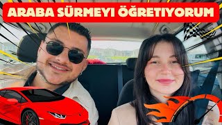 Sevgi̇li̇me Araba Sürmeyi̇ Öğreti̇yorum Hari̇ka Sürdü