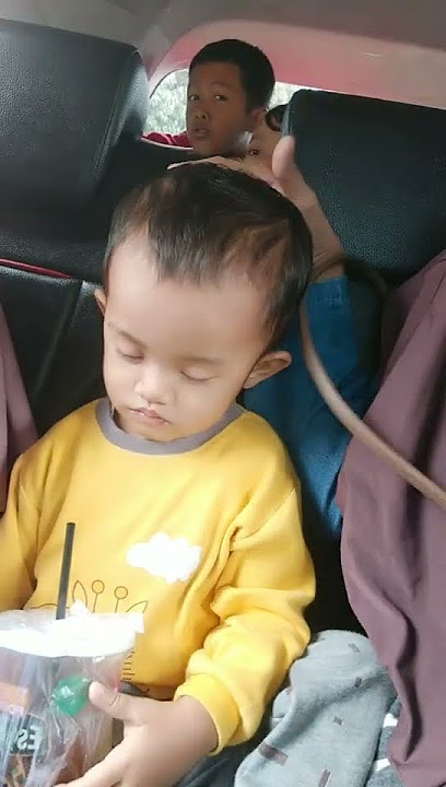 saking cape nya sampe ketiduran dd damar di mobil #bayilucu #bayiketiduranlucu#bayingantuk #fypシ
