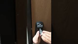 Picking Schlage electronic lock with Lishi pick