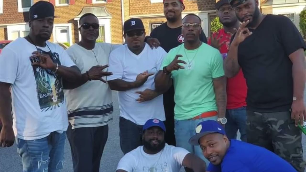 Virginia Daisies Magazine Presents... LEGENDS OF THE 