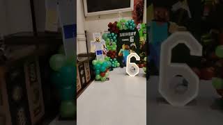 Minecraft theme balloon decoration ideas Noida #balloon #decoration #homedecor