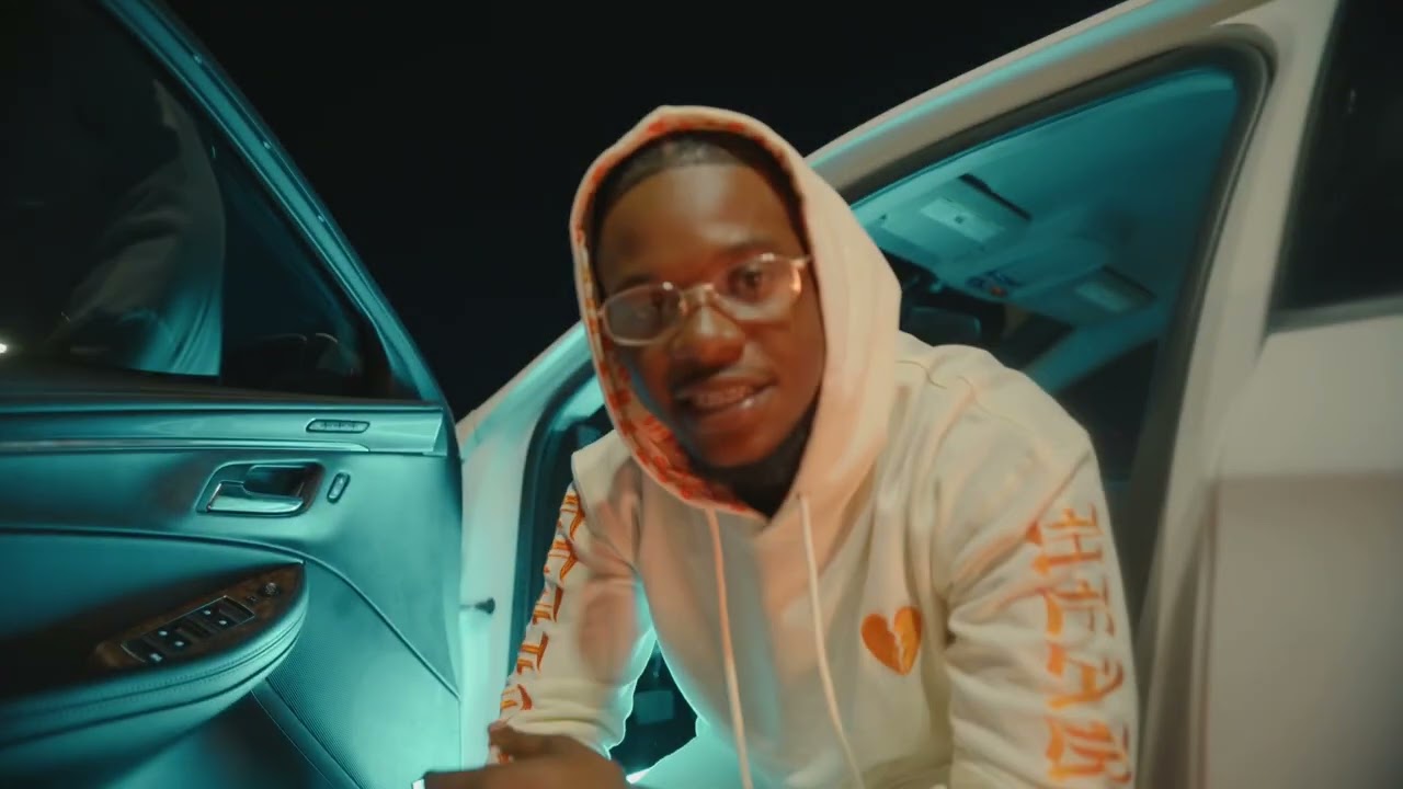 PSTREET SLEEZE Commentators Official Music Video 