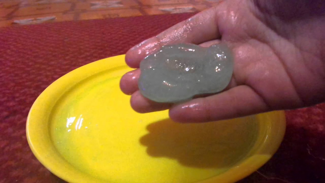 Gambar 10 Cara membuat slime  dengan lem povinal tanpa borax