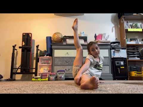 Gymnastics flexibility 🤸‍♂️