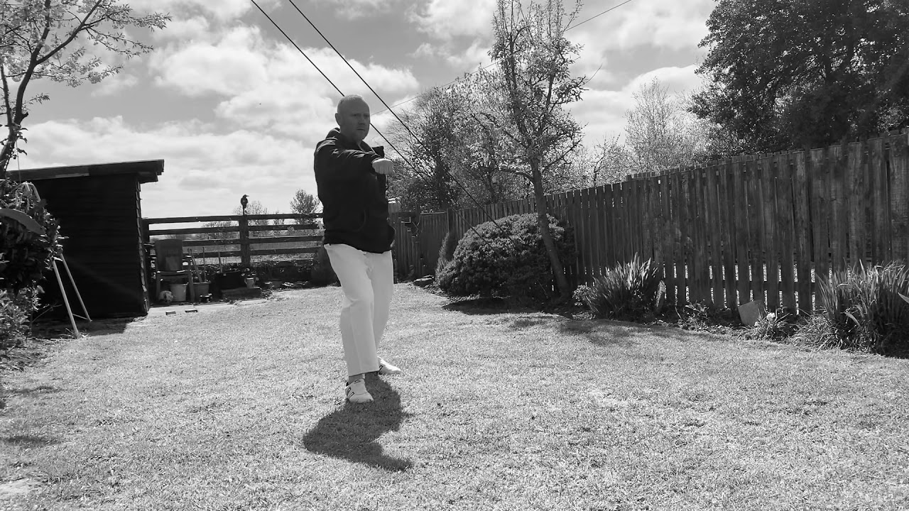 Pinan Godan Wado Ryu Kata (Fighting Speed) - YouTube